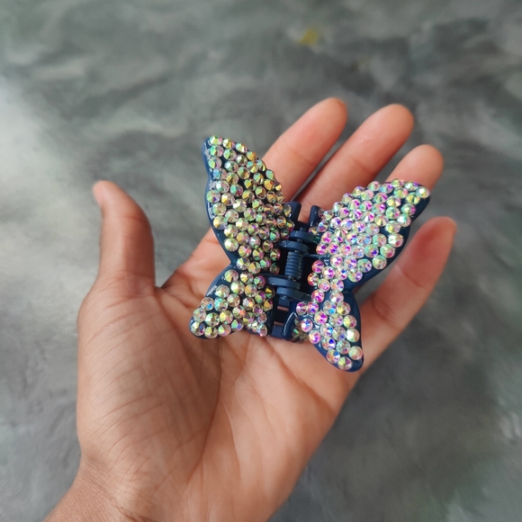 2 Iridescent Butterfly Hair Clips - Picture 13 of 16